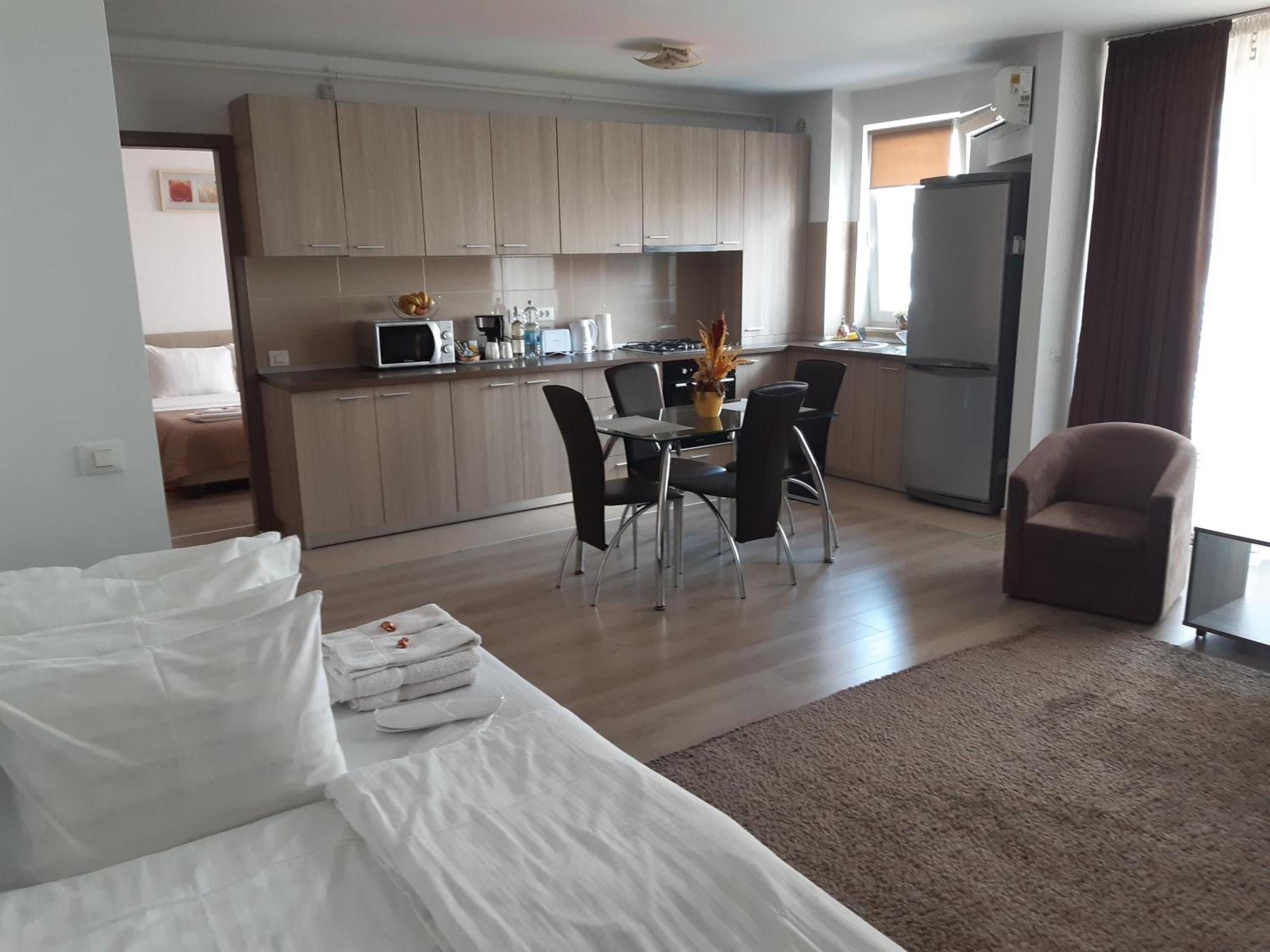 Apartament Marcel - Coresi Mall Braşov Eksteriør bilde